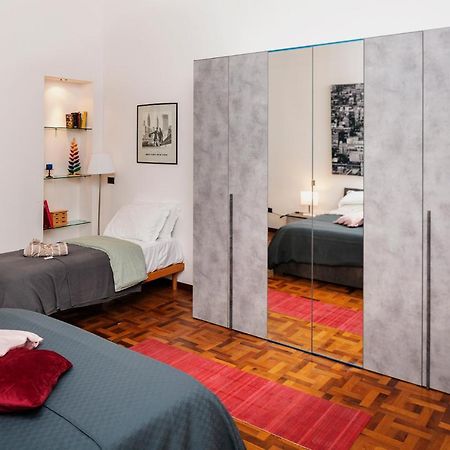 Central Apartment Milano Esterno foto
