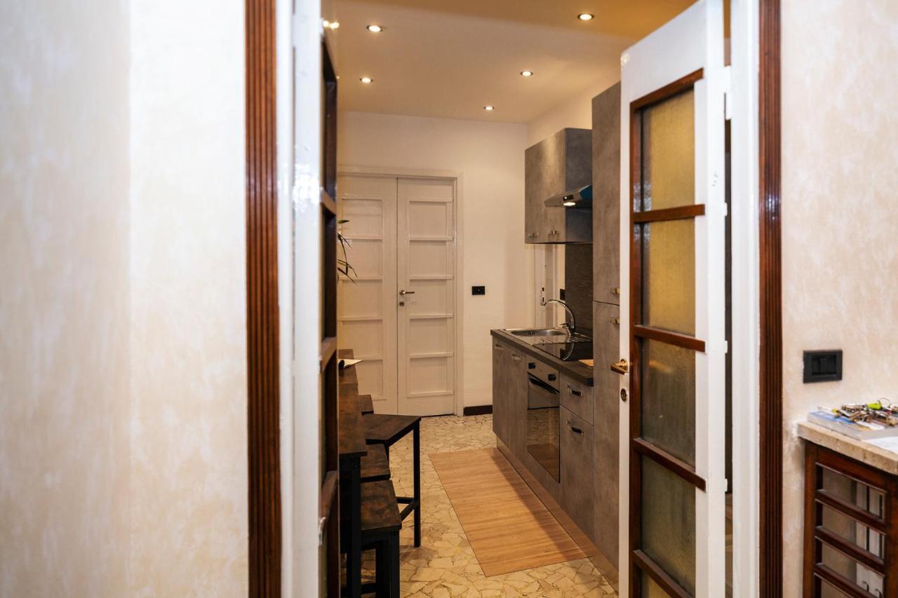 Central Apartment Milano Esterno foto
