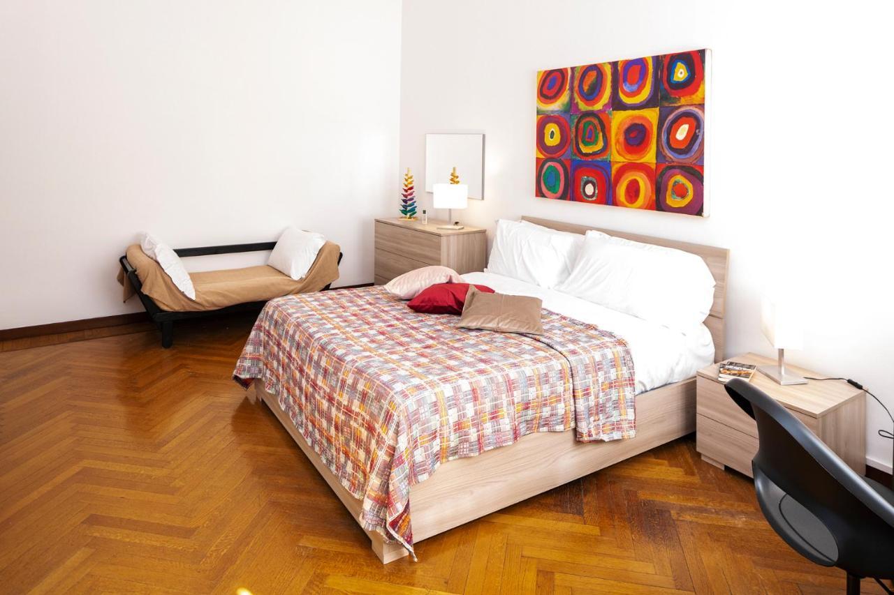 Central Apartment Milano Esterno foto