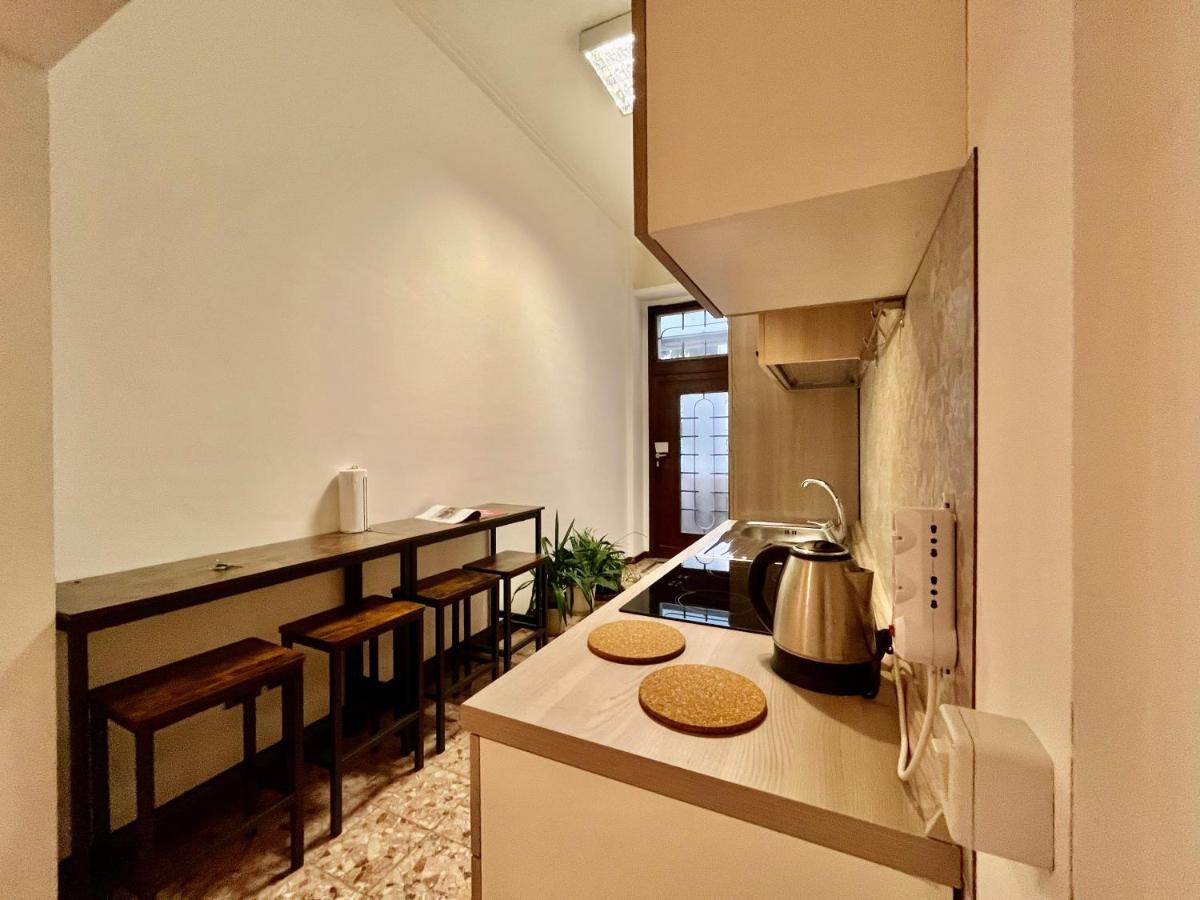 Central Apartment Milano Esterno foto